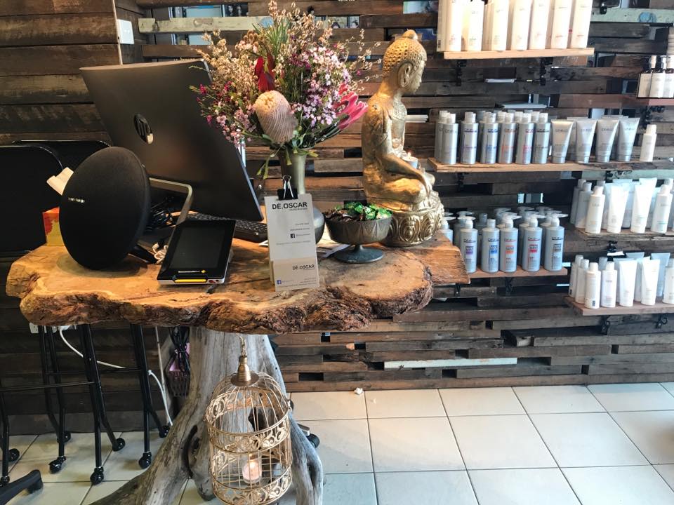 Northern Rivers Recycled Timber Recycled railway sleepers wall panels and recycled Australia hardwood wall panels. For business, commercial or residential interior design. De Oscar hairdresser Bankstown Sydney