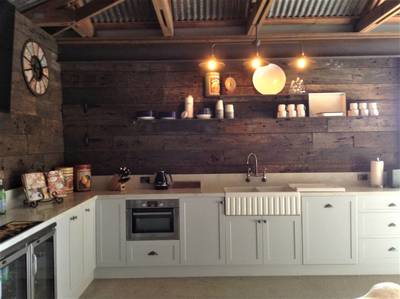 Kitchen barfronts with Recycled timber by Northern Rivers Recycled Timber 